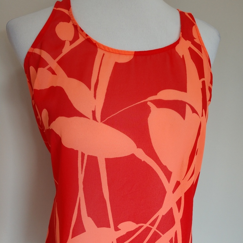 Floral Tank Top - Picture 7 of 8
